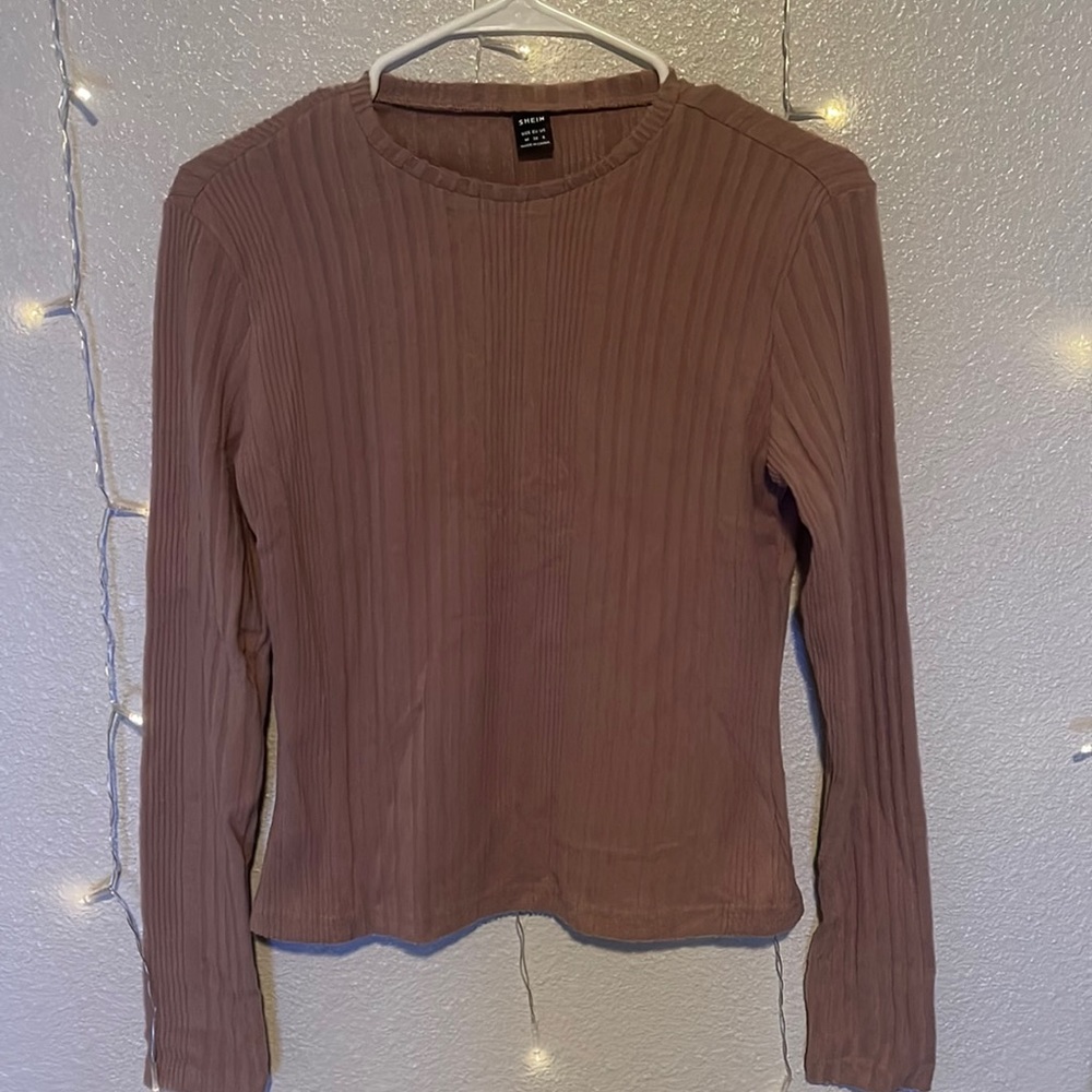 Dusty pink solid fitted tee